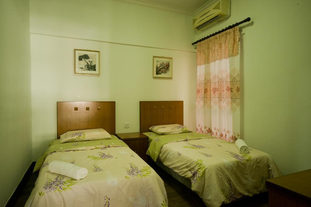 Nana Marina Court Apartment Kota Kinabalu Exterior photo